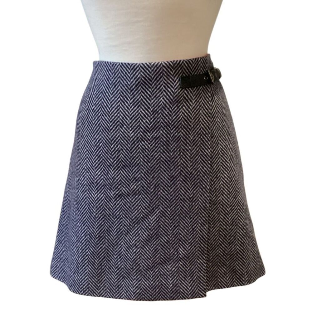 Boden British Tweed by Mallalieus herringbone skirt Size 10 Leather Buckle - Picture 11 of 11